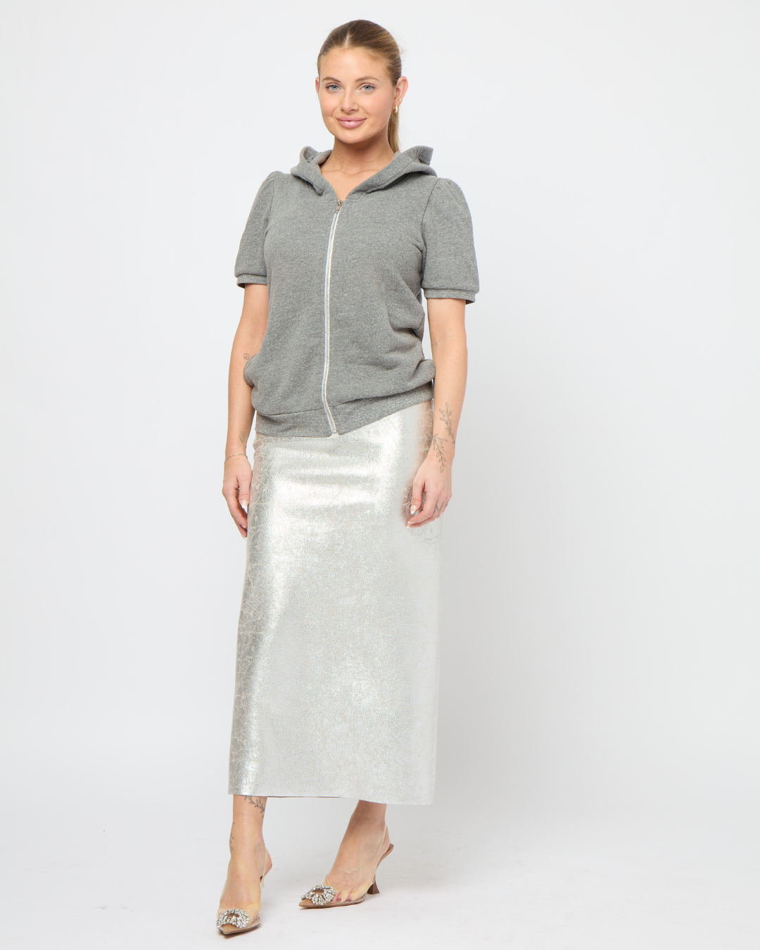 Katie Short Sleeve Zip Up Hoodie in Heather Grey – PerfectDD
