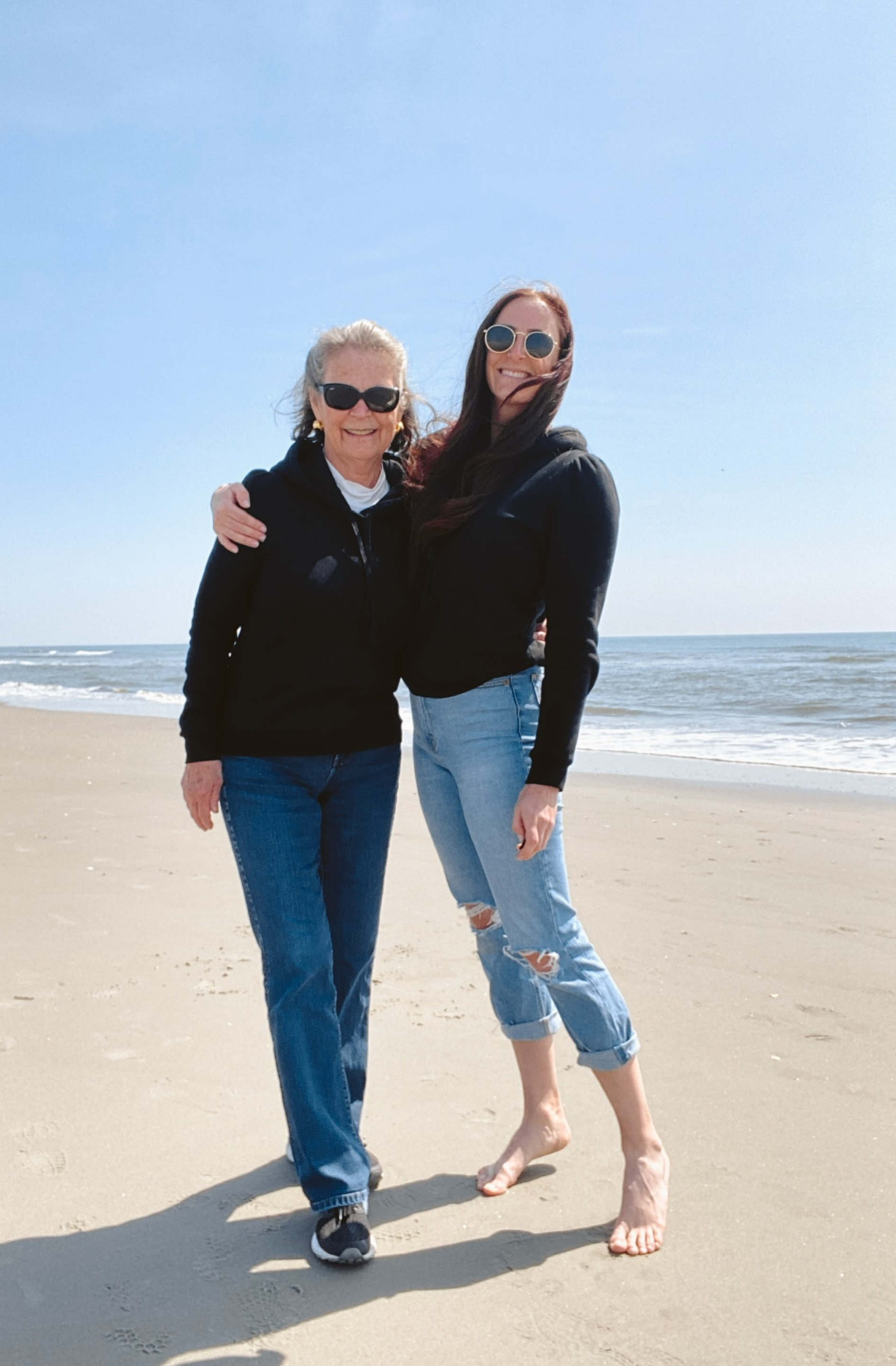 Puff Sleeve Zip Up Sweatshirt Designed to Fit and Flatters D Cup, Perfect For a Breezy Day on the Beach
