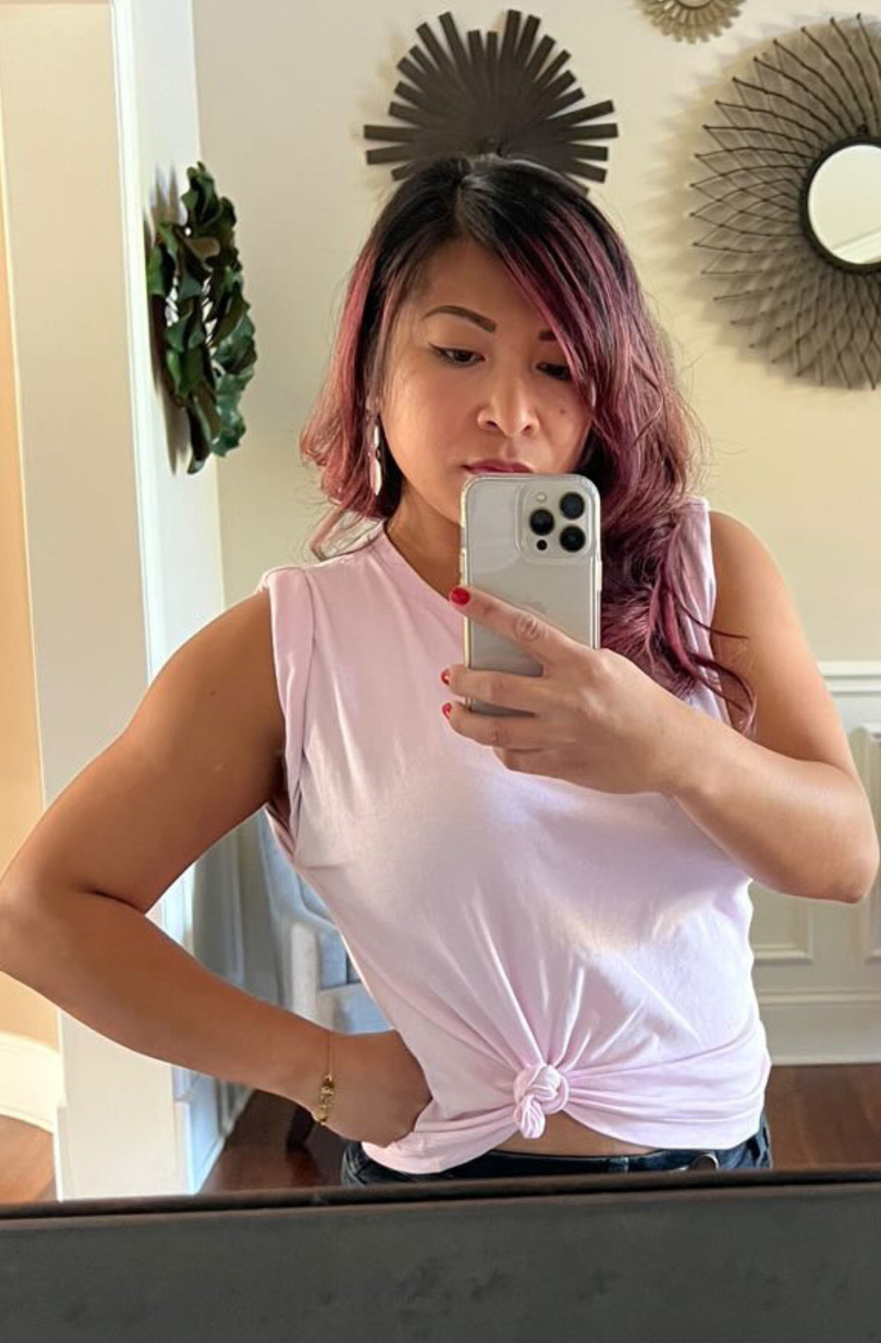 Priscilla | 34DD | S